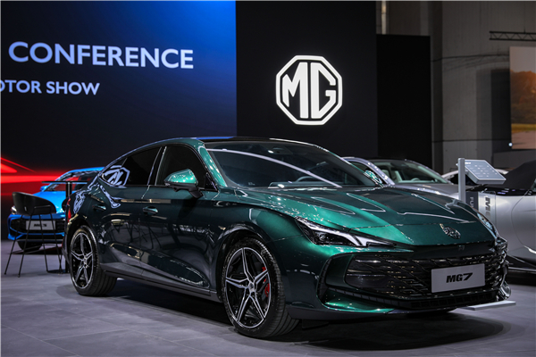 尊龙凯时智己L6、MG3 HEV“技术出海” 中国智造“绽放”2024日内瓦车展